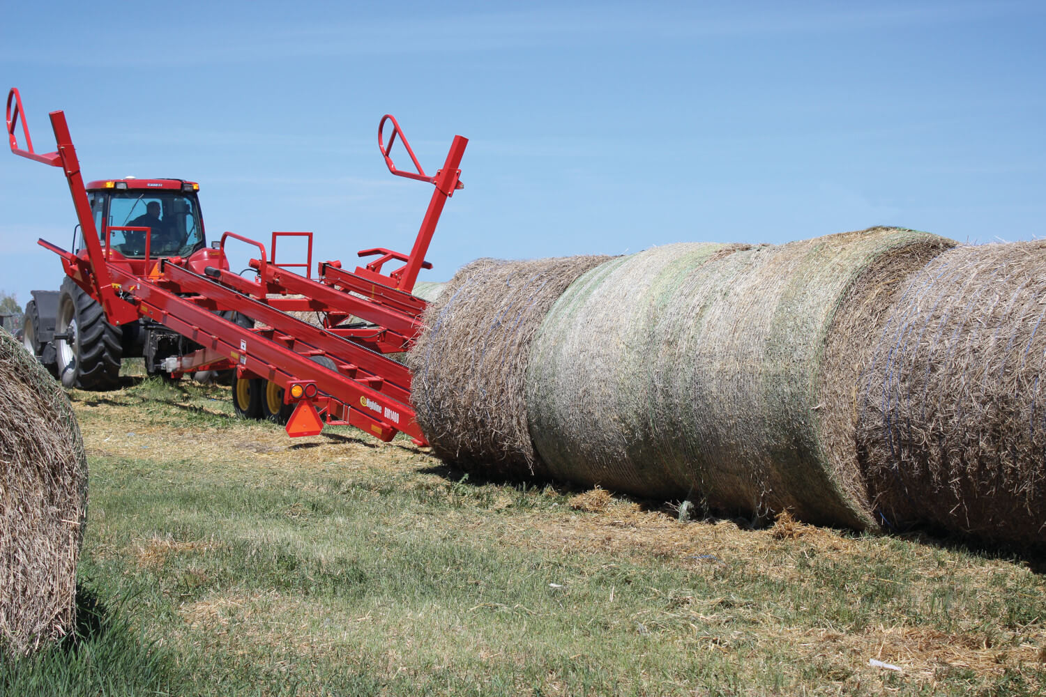 BM14 Round Bale Mover Features and Benefits